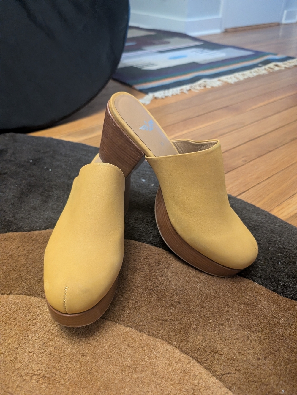 Fortress Ava Clogs